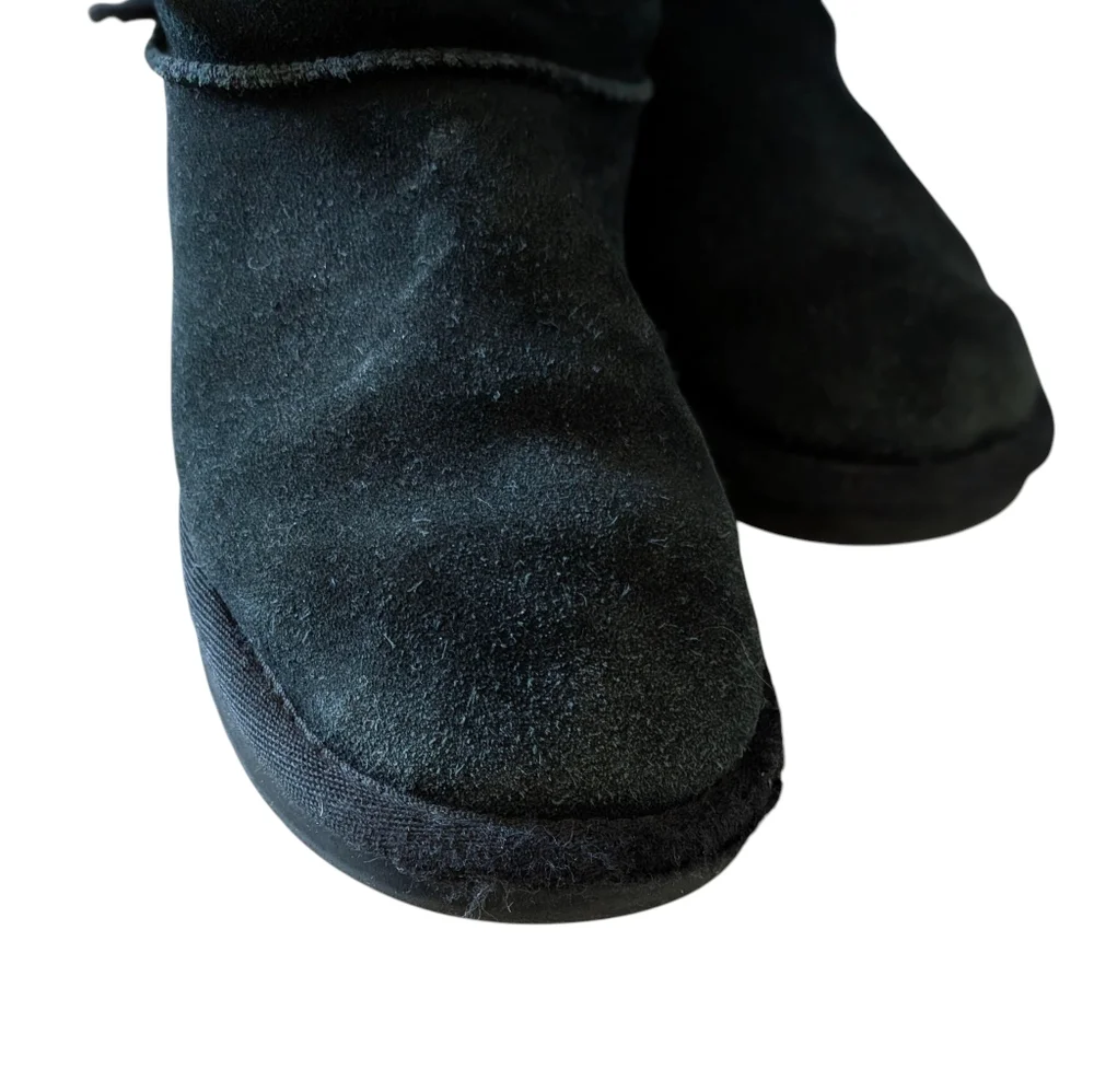 Koolaburra Black Suede Boots with Ribbon Accents Girls 3 Casual Cozy Warm